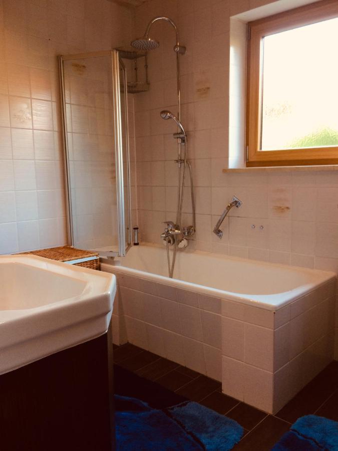 Charmantes Garten-Apartment: Erholung Im Chiemgau Unterwössen Extérieur photo